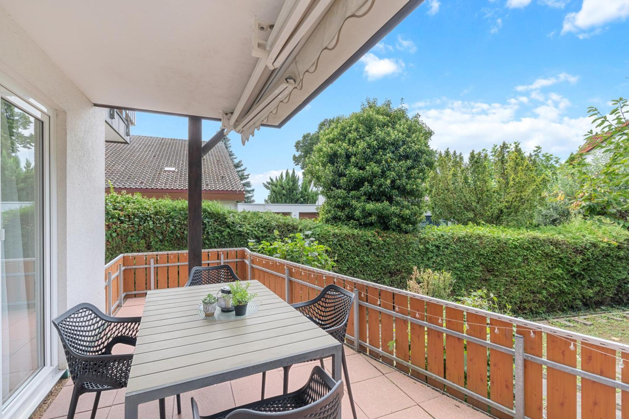 Anytime - Gaestehaus Am Weinberg In Ueberlingen Exterior foto